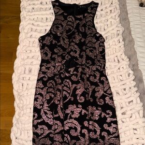 Guess Black and Pink Patterned Midi Dress